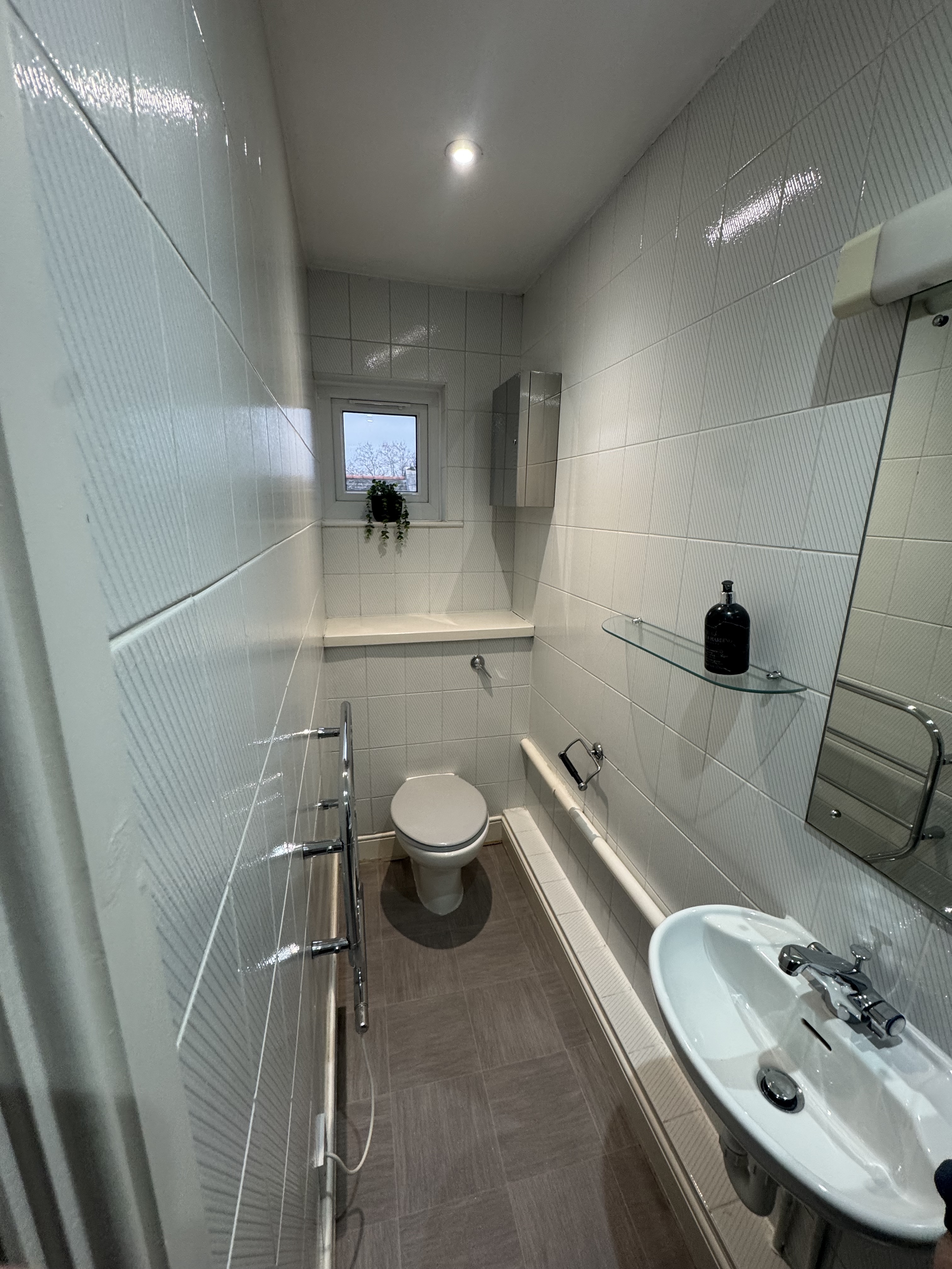 Bathroom before renovation